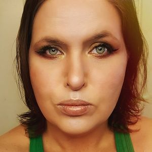 Meet your Posher, Renee